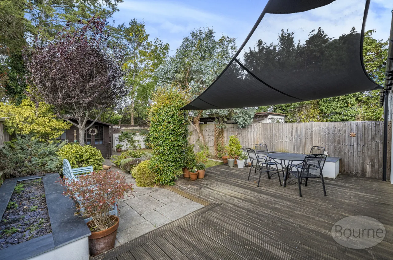 Downsview Close, Downside, KT11, photo 9