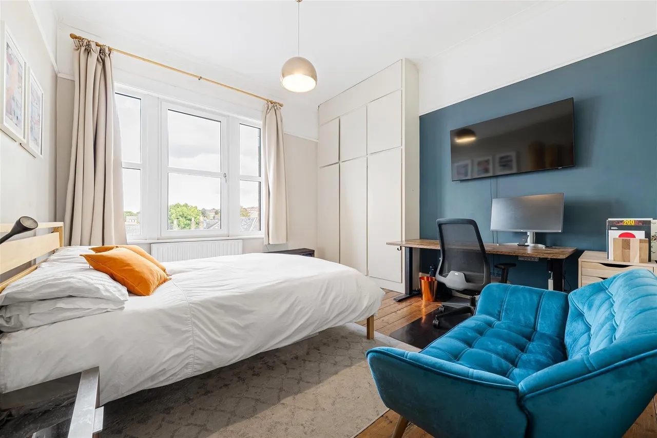 Thurlow Park Road, London, SE21, photo 14
