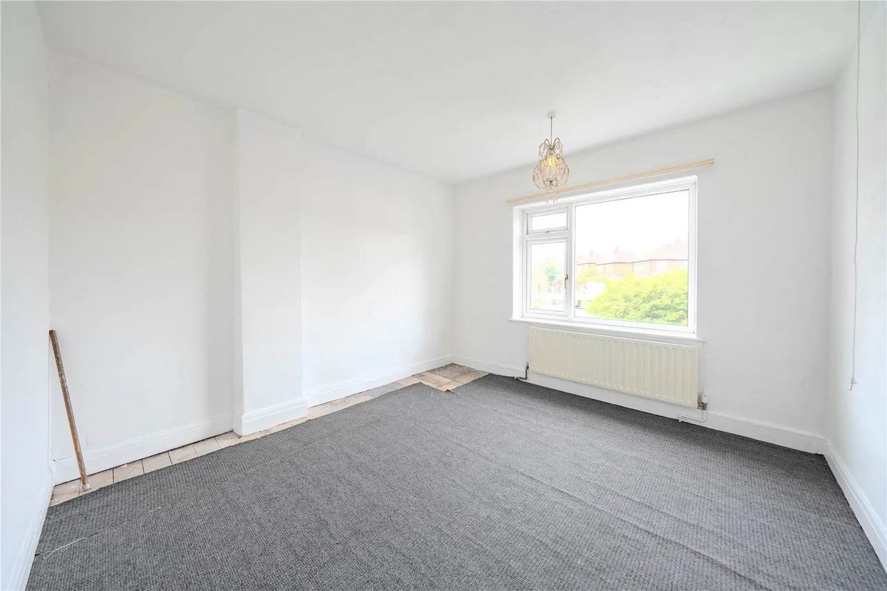 Merton Gardens, Farsley, LS28, photo 15