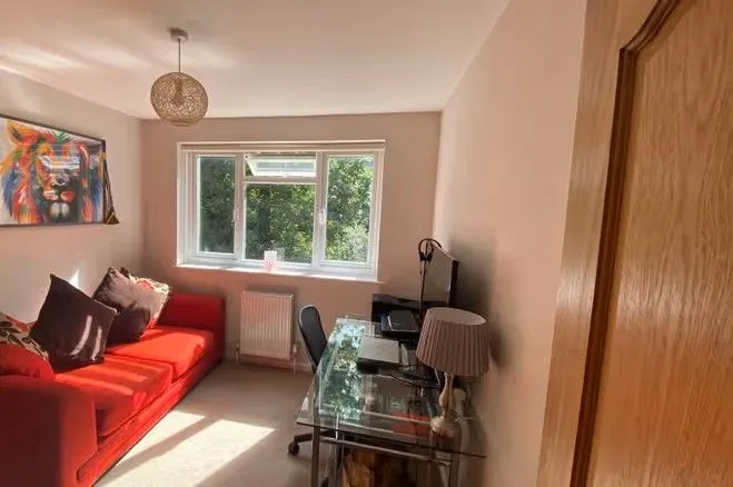 52 Branksome Wood Road, Poole, photo 8