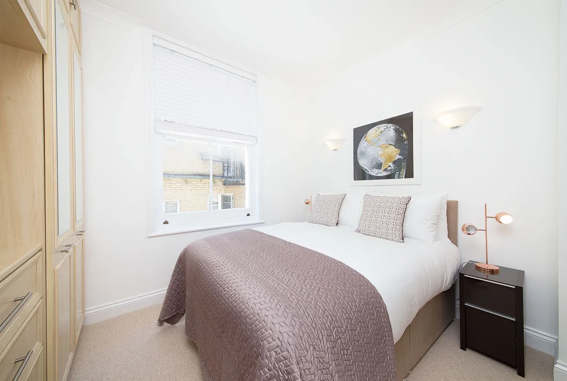 Hanson Street, London, photo 7