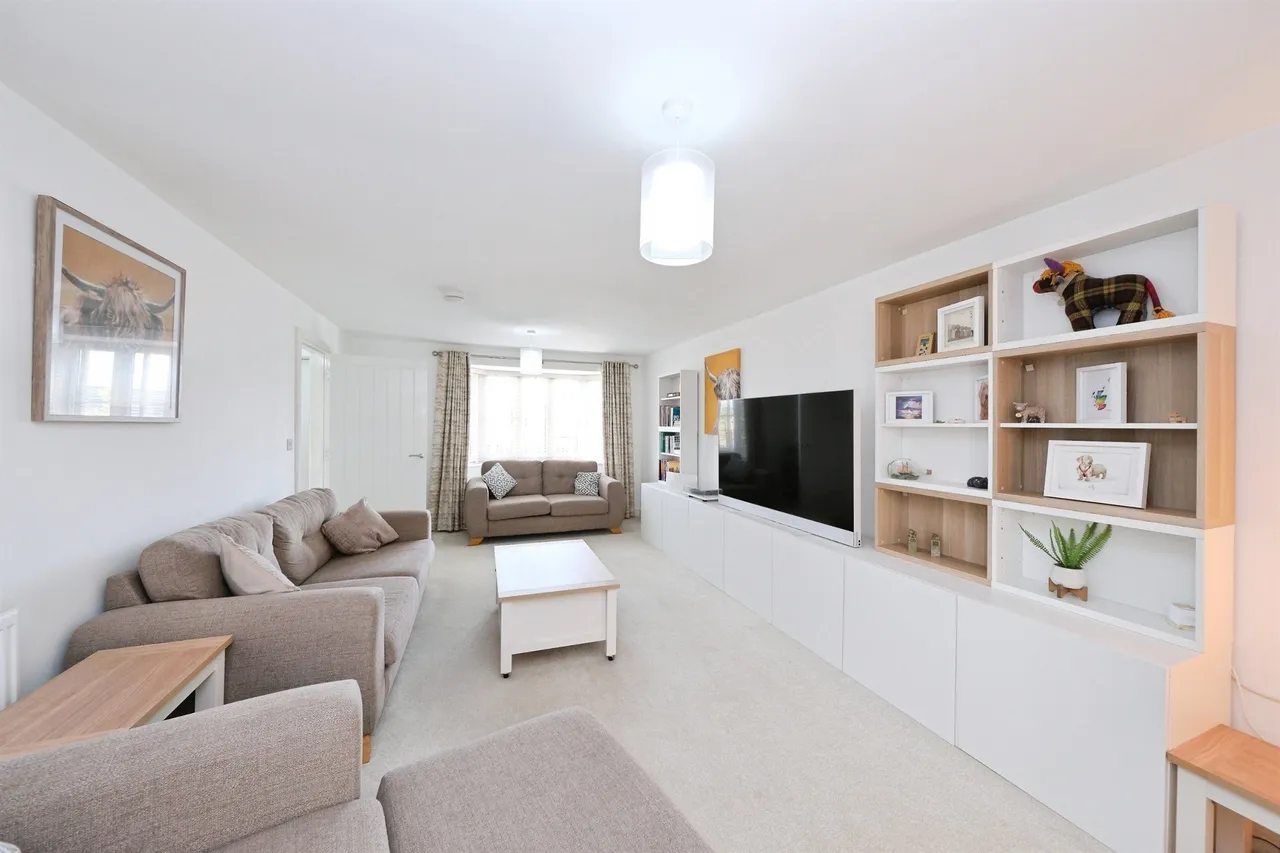 Smythson Street, Wingerworth, Chesterfield, photo 4