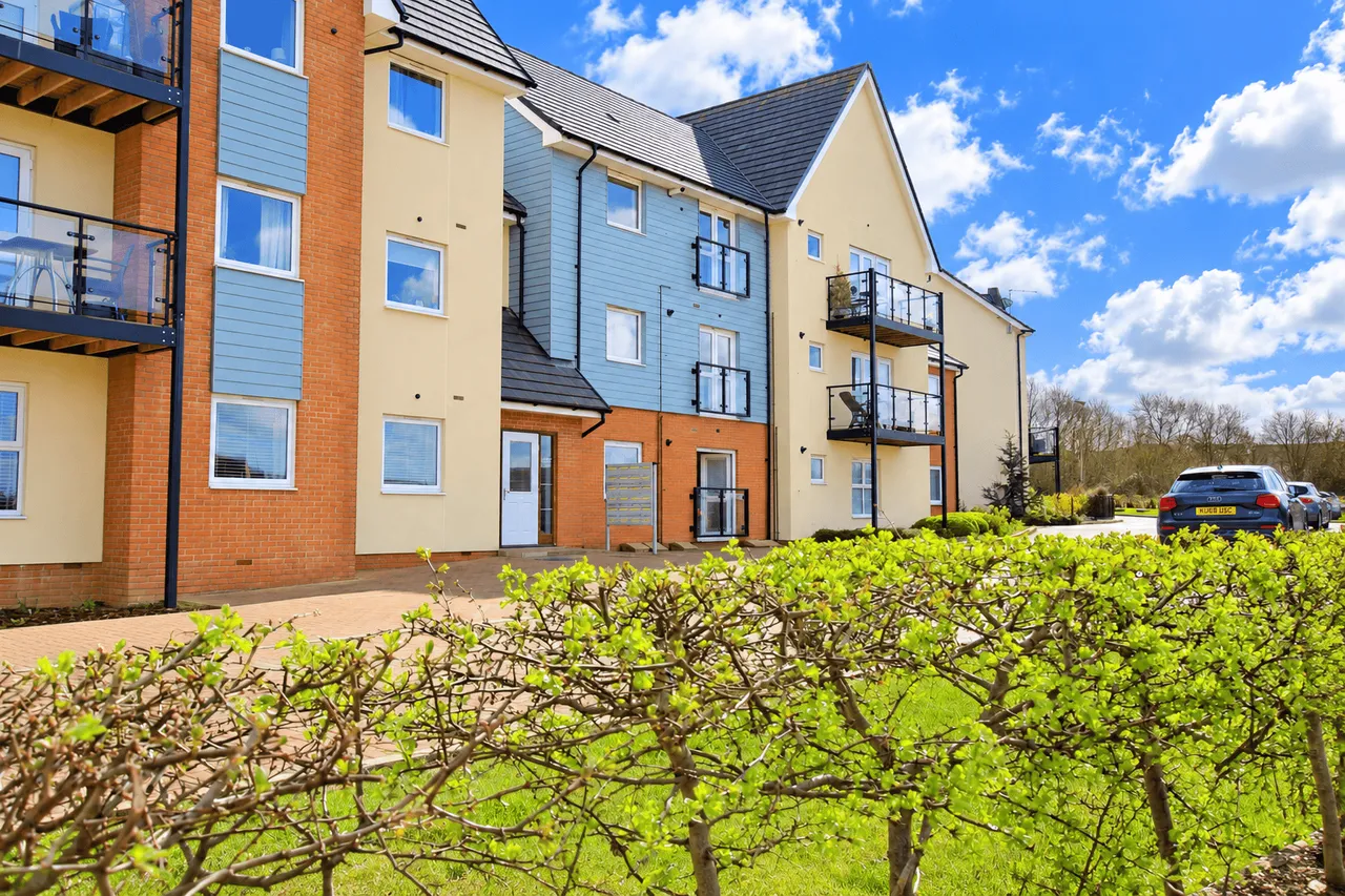 Skye Crescent, Newton Leys, MK3, photo 11