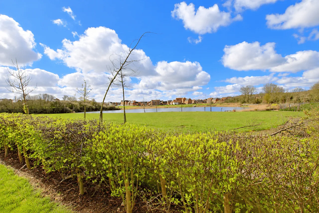 Skye Crescent, Newton Leys, MK3, photo 10