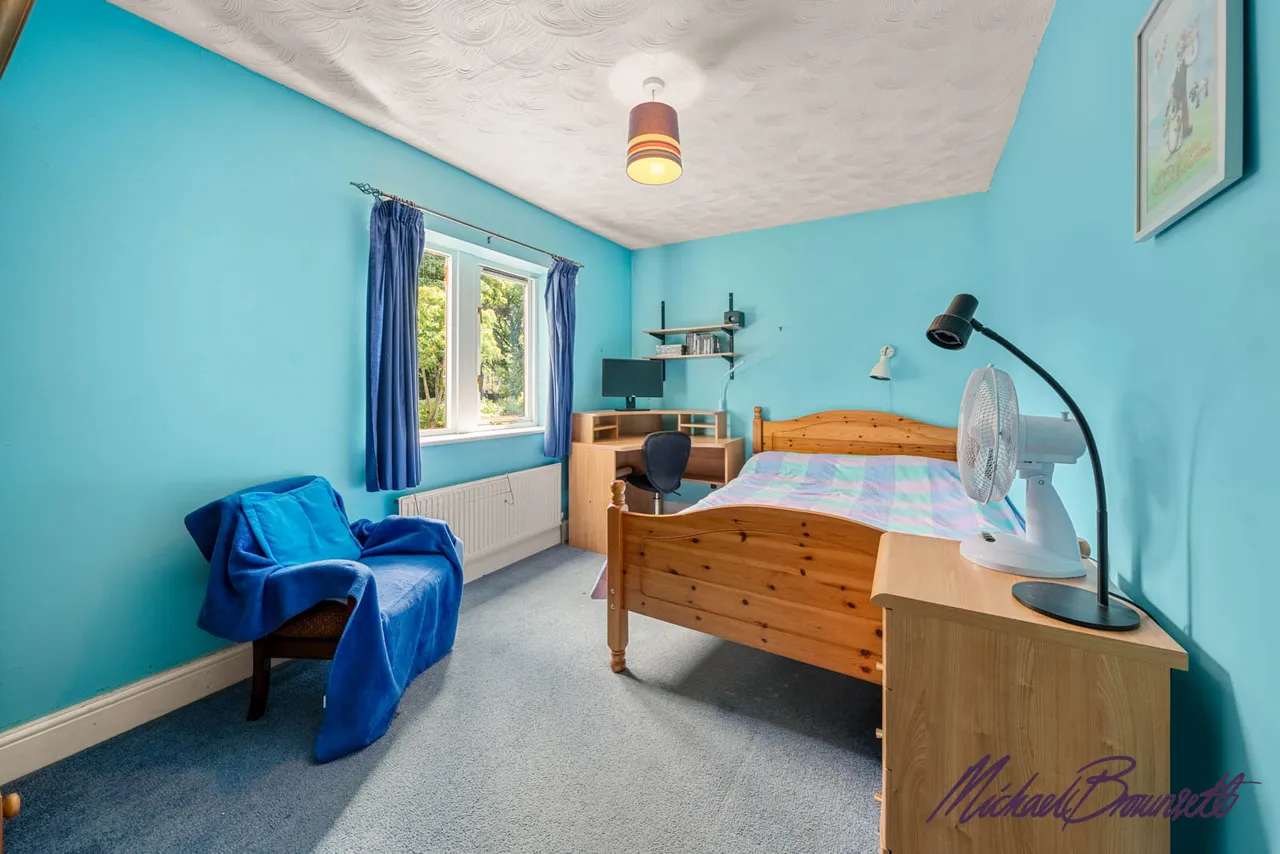 Broadfolds, Clayton, BD14, photo 28