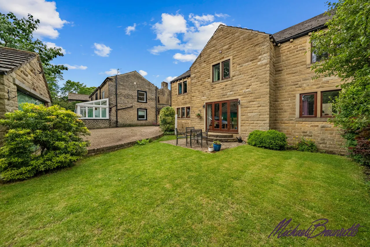 Broadfolds, Clayton, BD14, photo 33