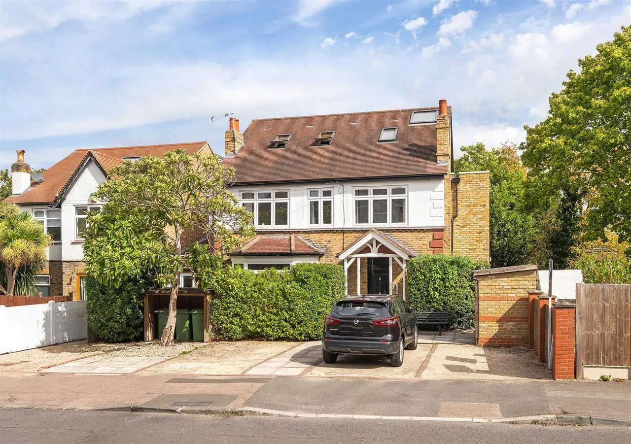 1 bed flat for sale, Howard Road, Penge, SE20