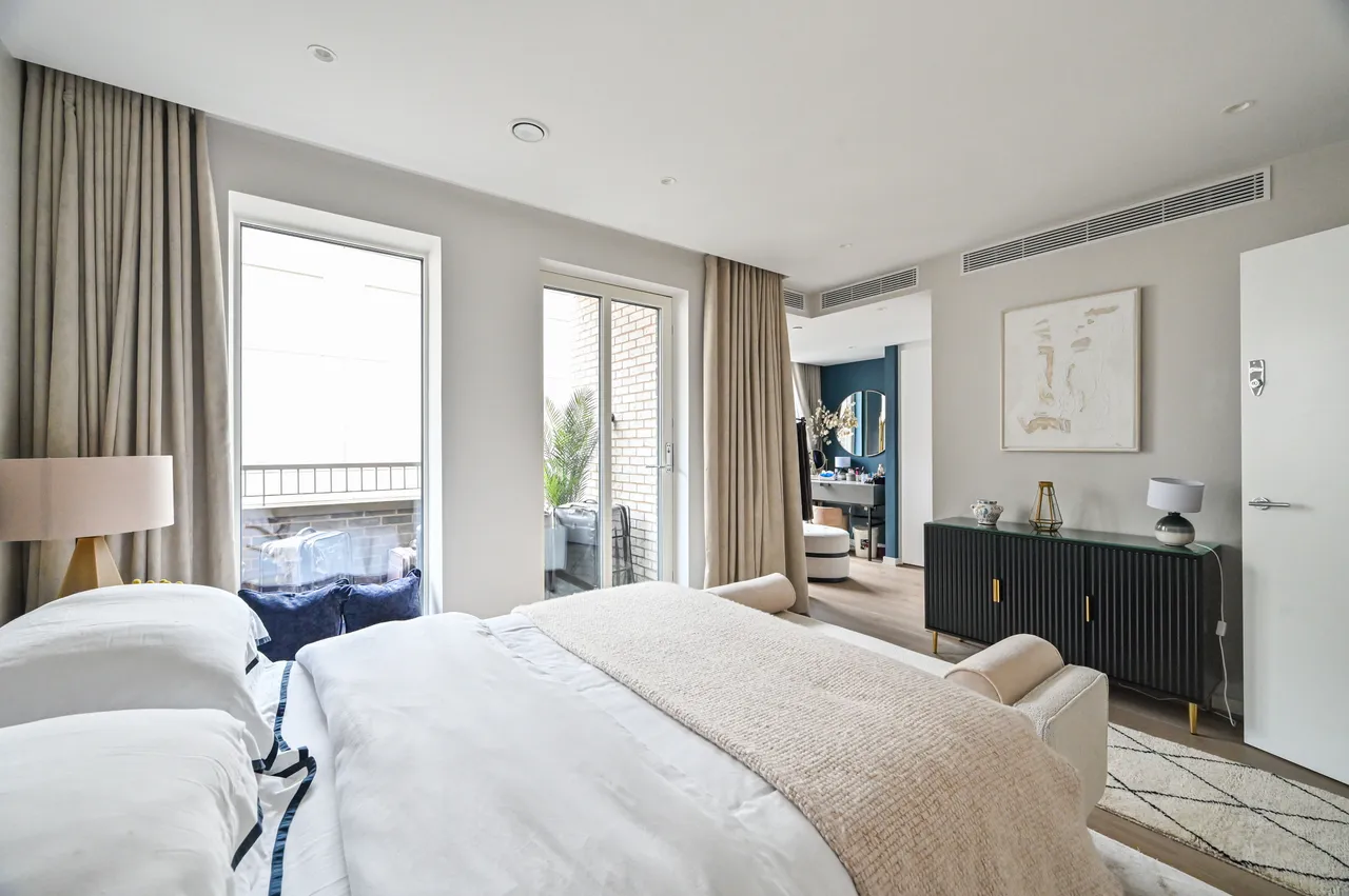 Flat 1, Peterborough House, LONDON, photo 6