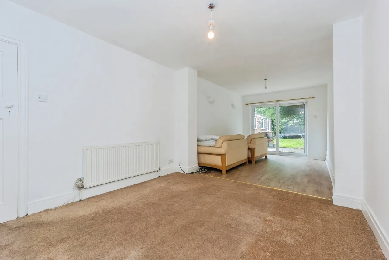 Wynyard Close, Sale, Greater Manchester, M33, photo 4