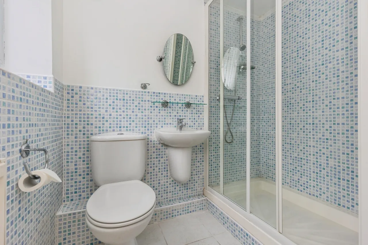 Wynyard Close, Sale, Greater Manchester, M33, photo 9