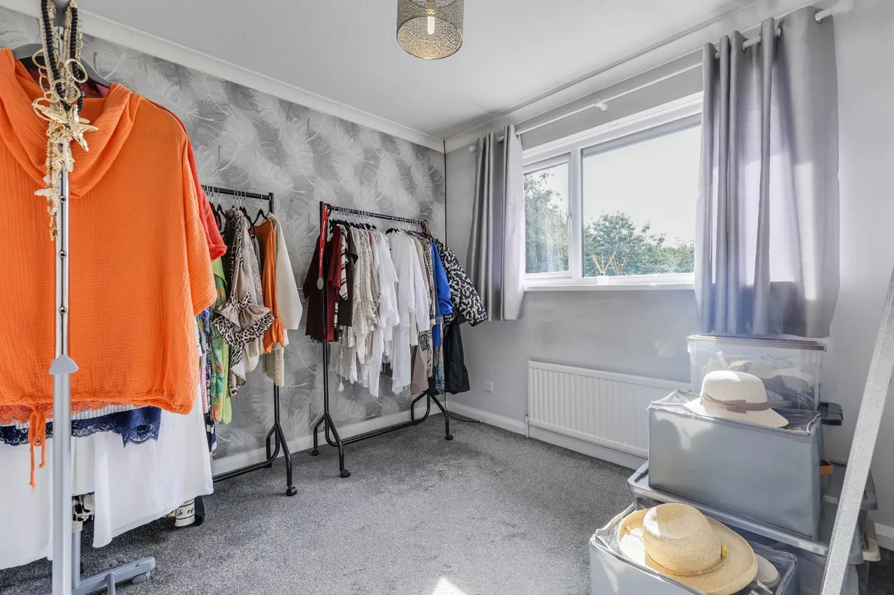Northedge Meadow, Bradford, BD10, photo 14