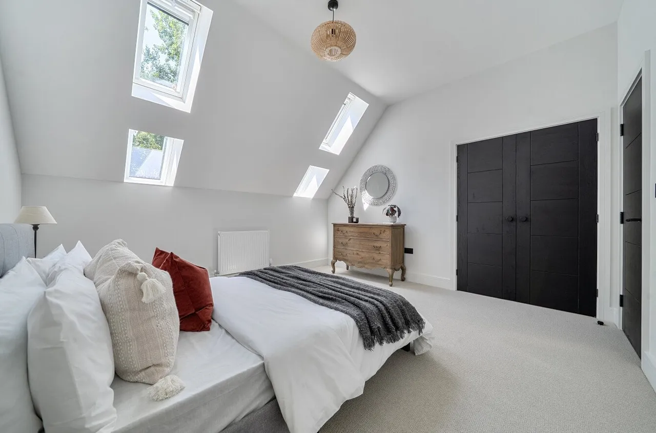 Knowle Lane, Horton Heath, SO50, photo 9