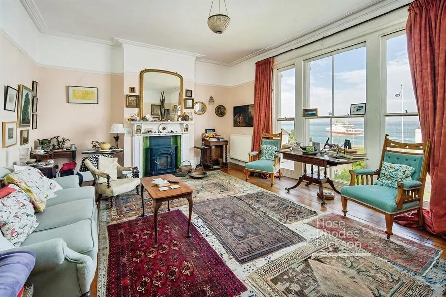 Castle Road, Cowes, PO31, photo 3