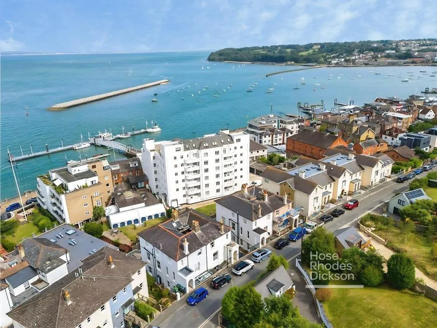 Castle Road, Cowes, PO31, photo 17