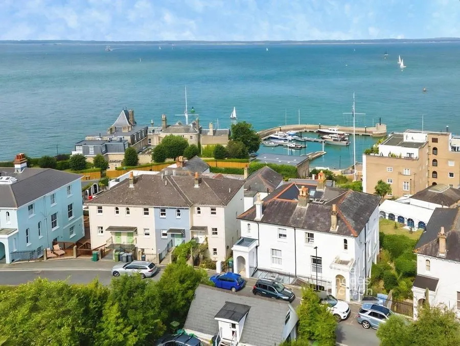 Castle Road, Cowes, PO31, photo 18