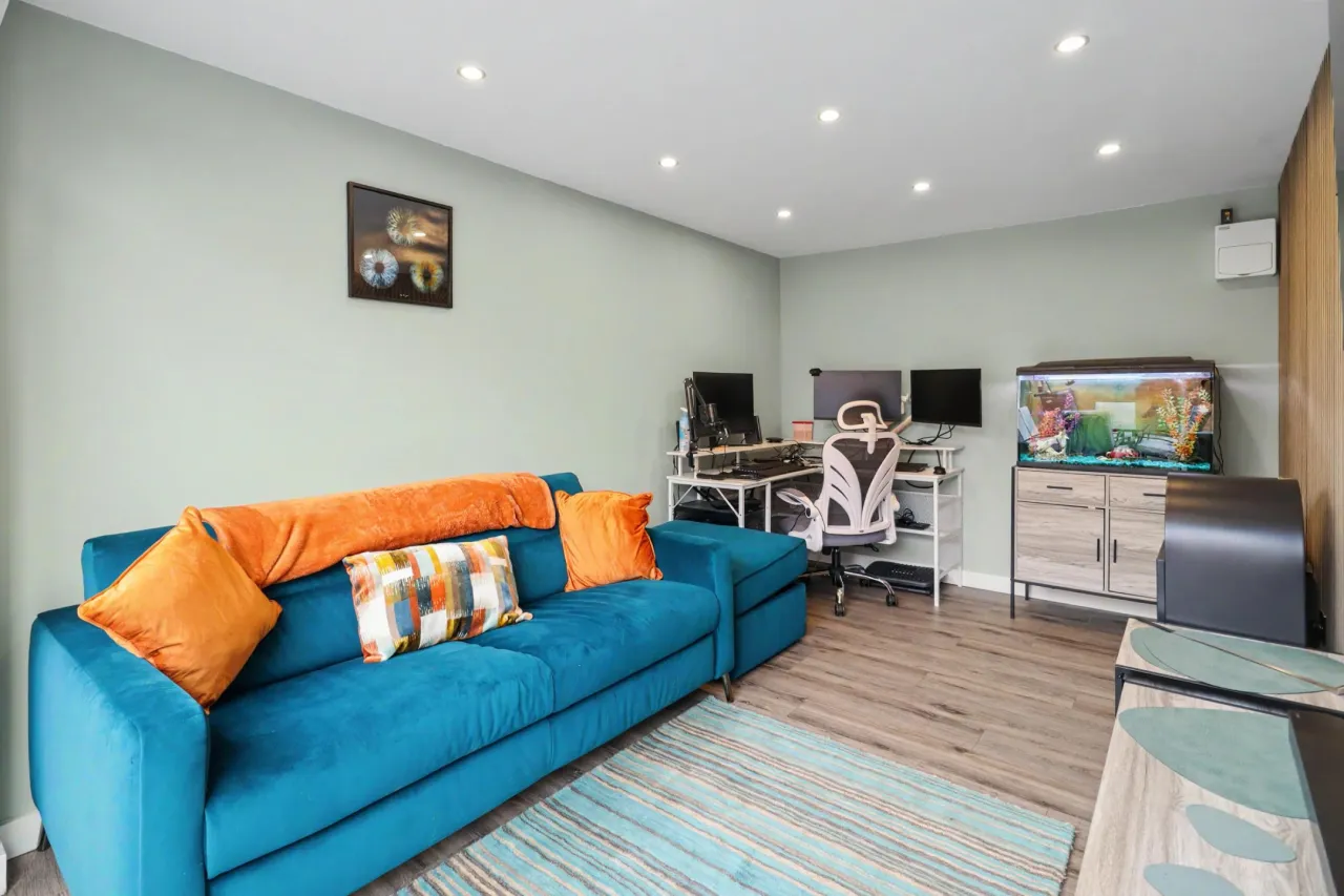 Walkiss Crescent, Telford, photo 37