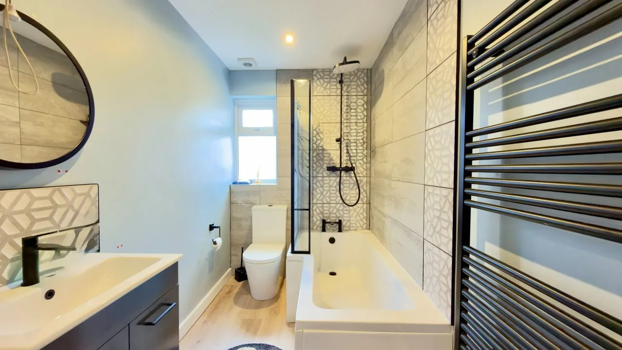 Oldacre Drive, Bishops Cleeve, GL52, photo 12