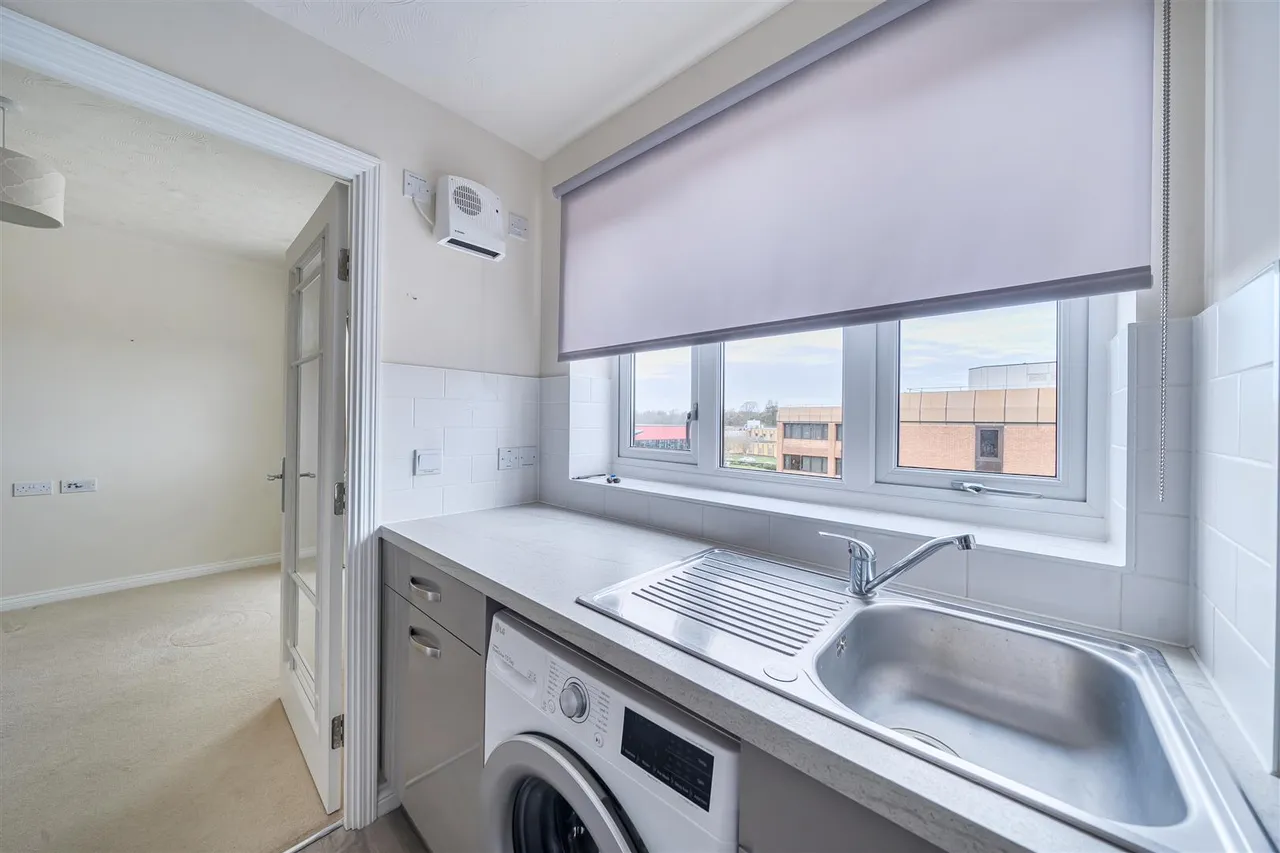Chantry Street, Andover, SP10, photo 4