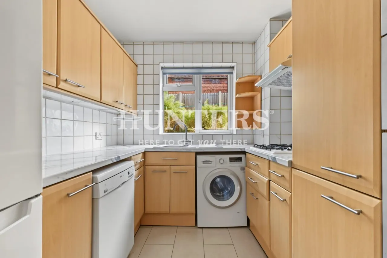 Garrick Park, Mill Hill, NW4, photo 5