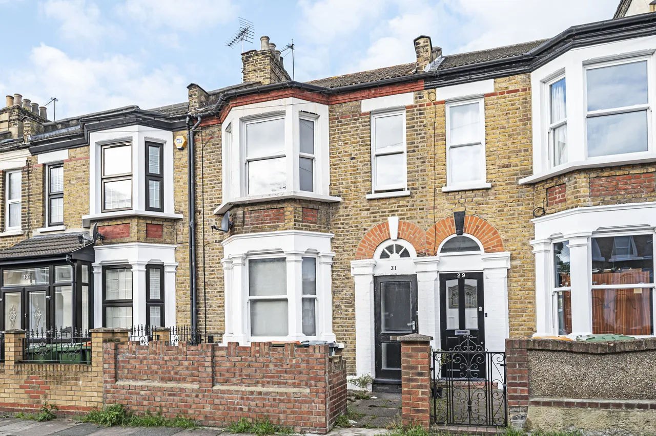3 bed house for sale, London, E15