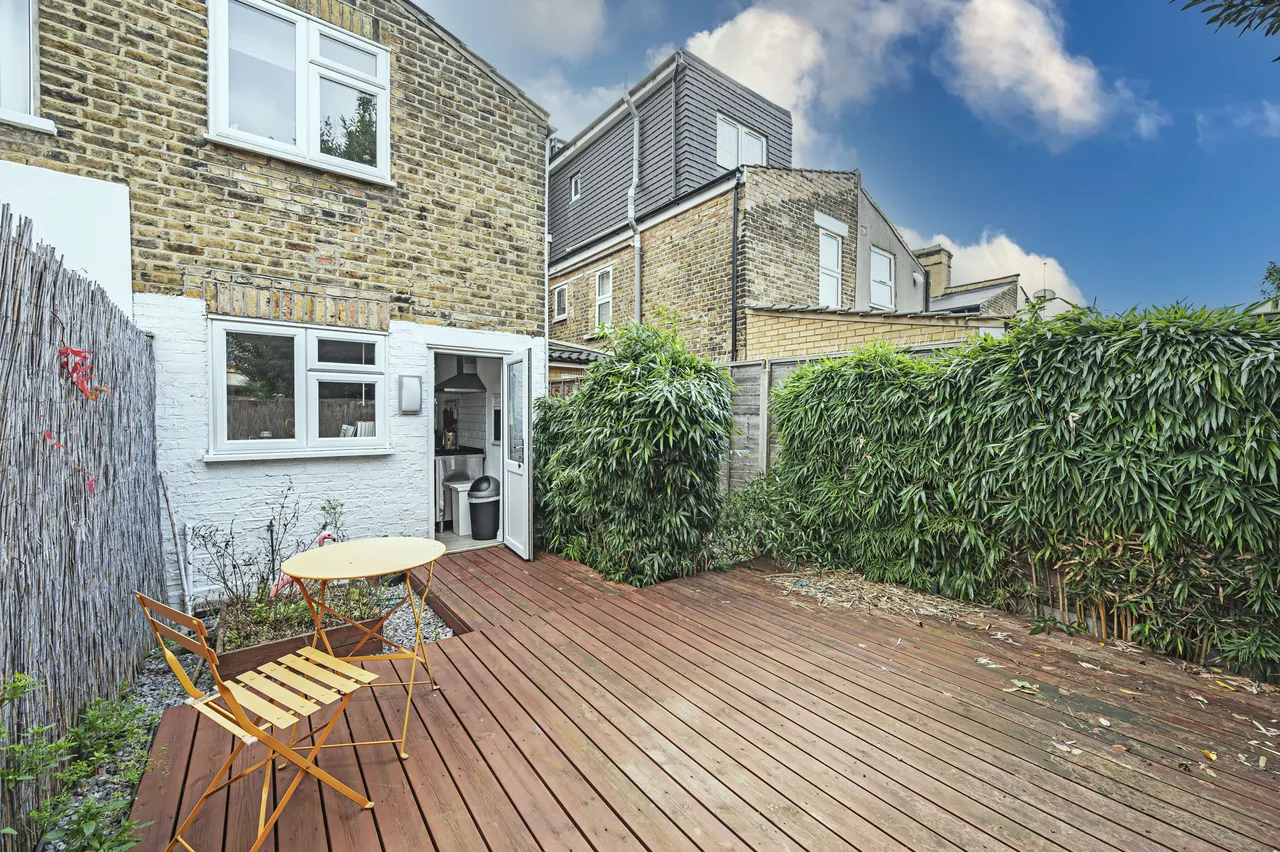 London, E15, photo 10
