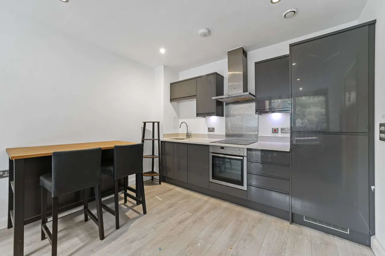 Kingsland Road, London, E8 4EG, photo 2