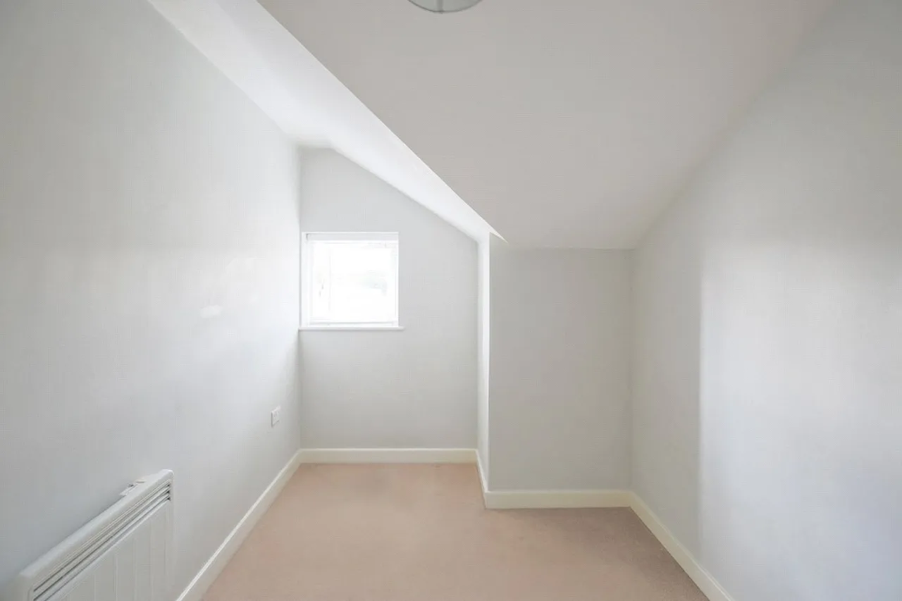 Norton Farm Road, Bristol, BS10, photo 6