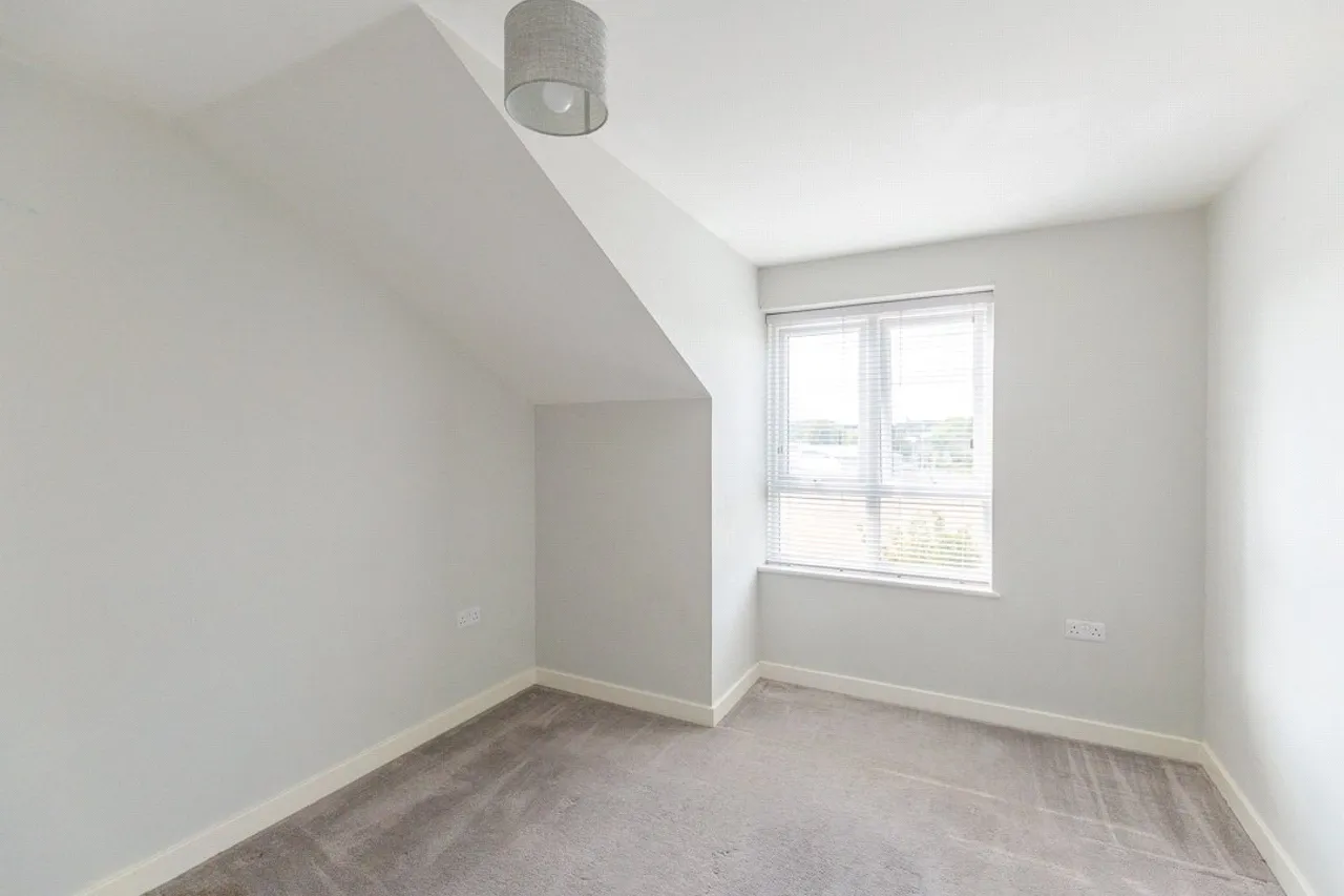 Norton Farm Road, Bristol, BS10, photo 13