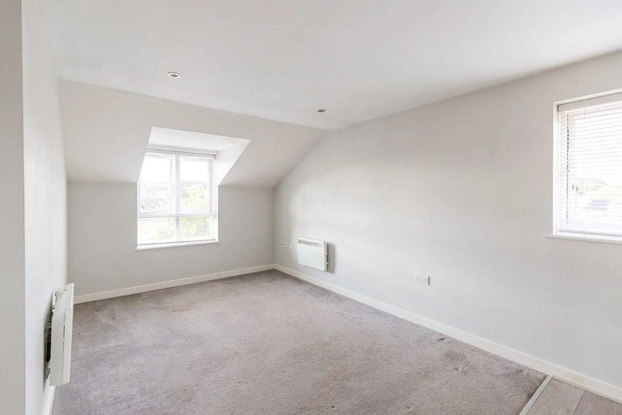 Norton Farm Road, Bristol, BS10, photo 4