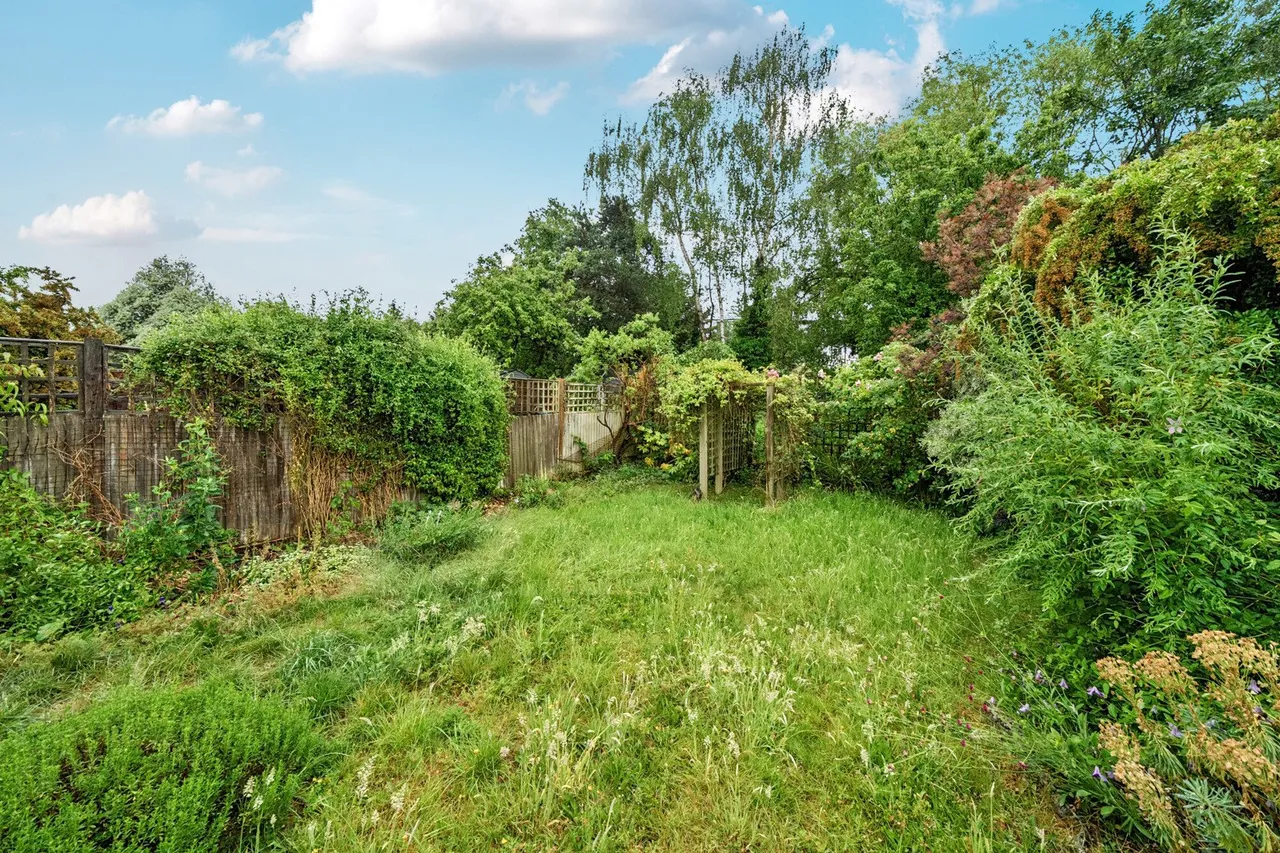 Woodyates Road, SE12, photo 16