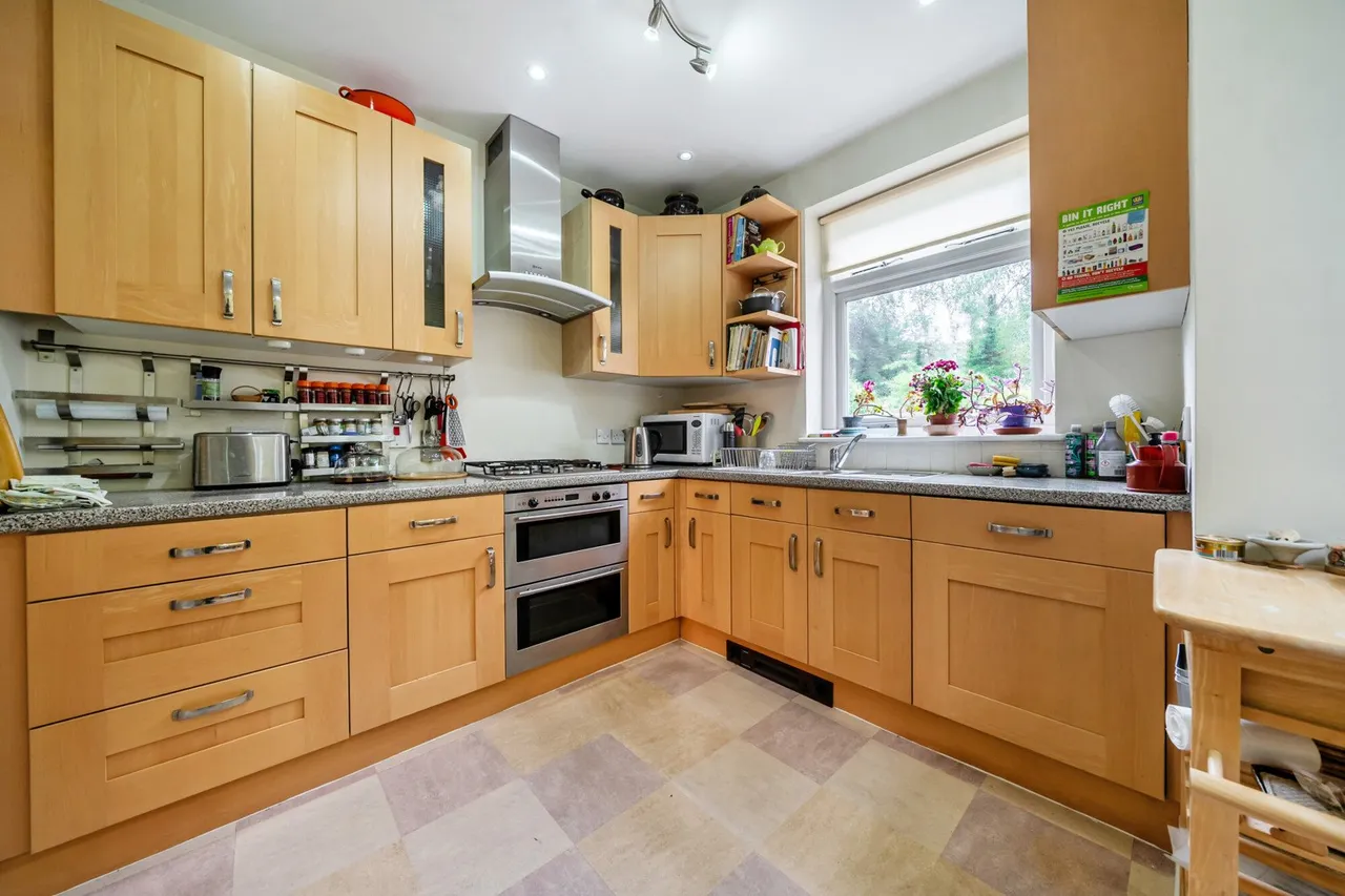 Woodyates Road, SE12, photo 6