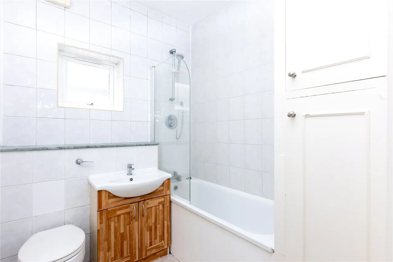 1 bed flat for sale — Bramcote Road, London, SW15