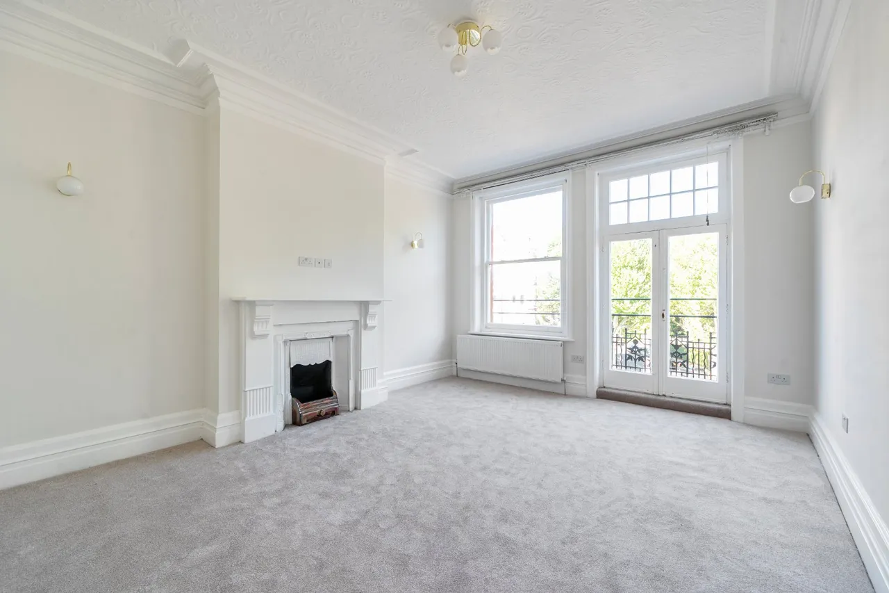 Finchley Road, West Hampstead, NW3, photo 6