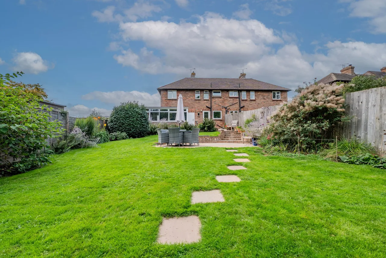 Bracken Close, Crowborough, TN6, photo 14