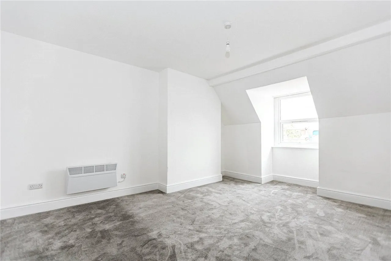 Henleaze Road, Henleaze, BS9, photo 2