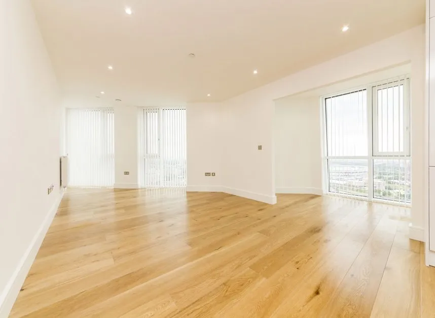 Sky View Tower, Stratford, E15, photo 2
