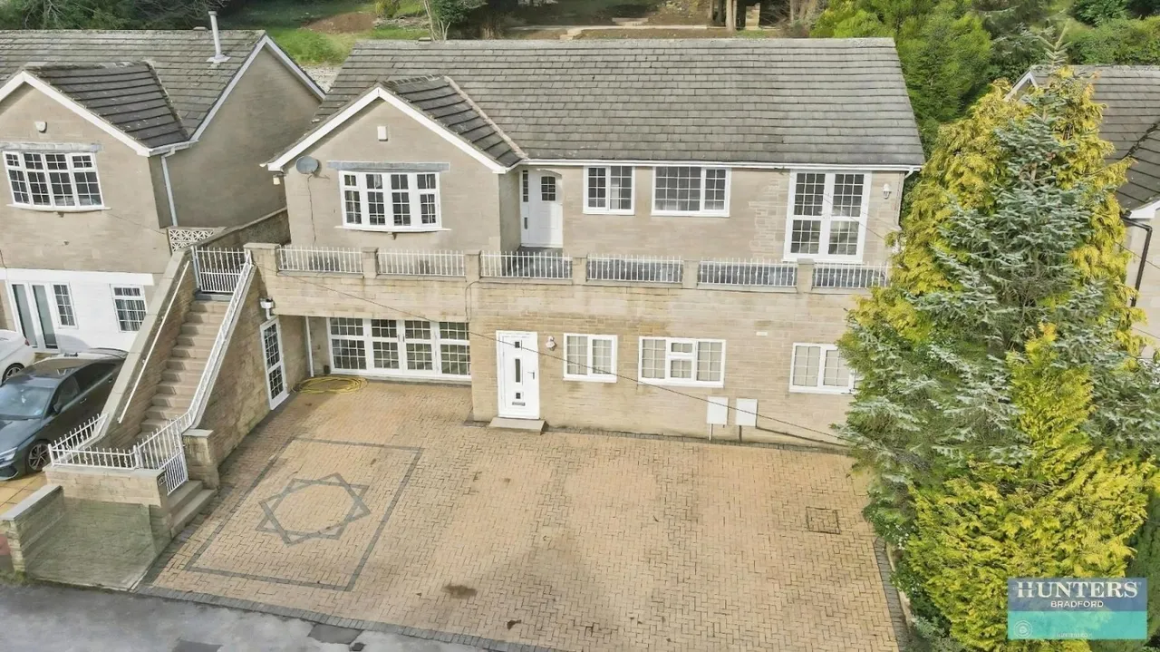 7 bed house for sale — Hazel Walk Bradford, BD9 6AH