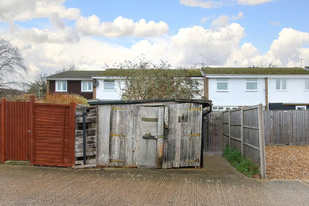 Okeley Lane, Tring, Hertfordshire, HP23 4HB, photo 4