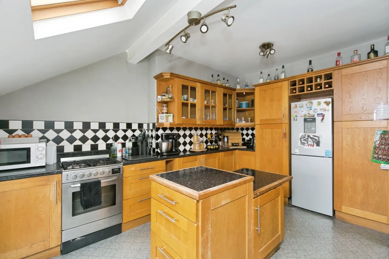 Whitehall Road, Rhos on Sea, LL28, photo 3