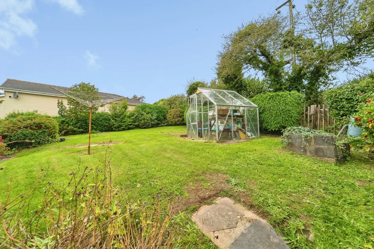 Hazel Grove, Llanstadwell, SA73, photo 18