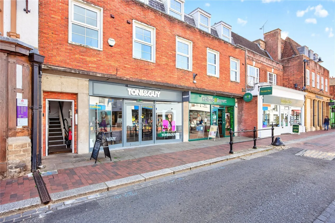High Street, Godalming, GU7, photo 2