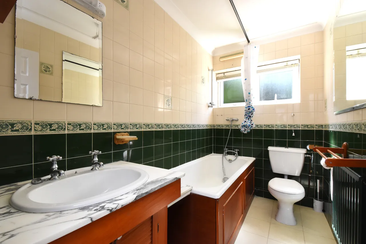 Westwood House, Abbey Park, BR3, photo 5