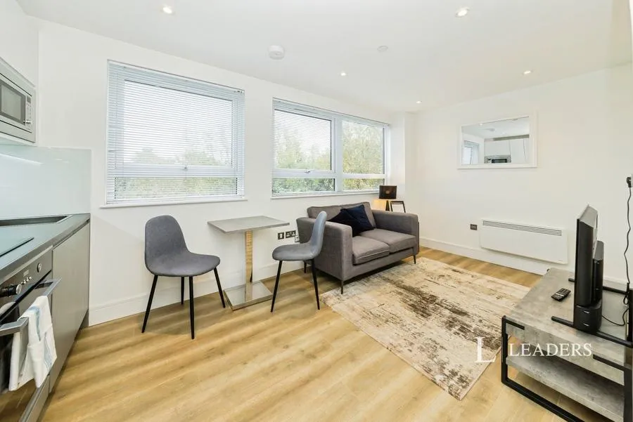 Wood Street, East Grinstead, RH19, photo 9
