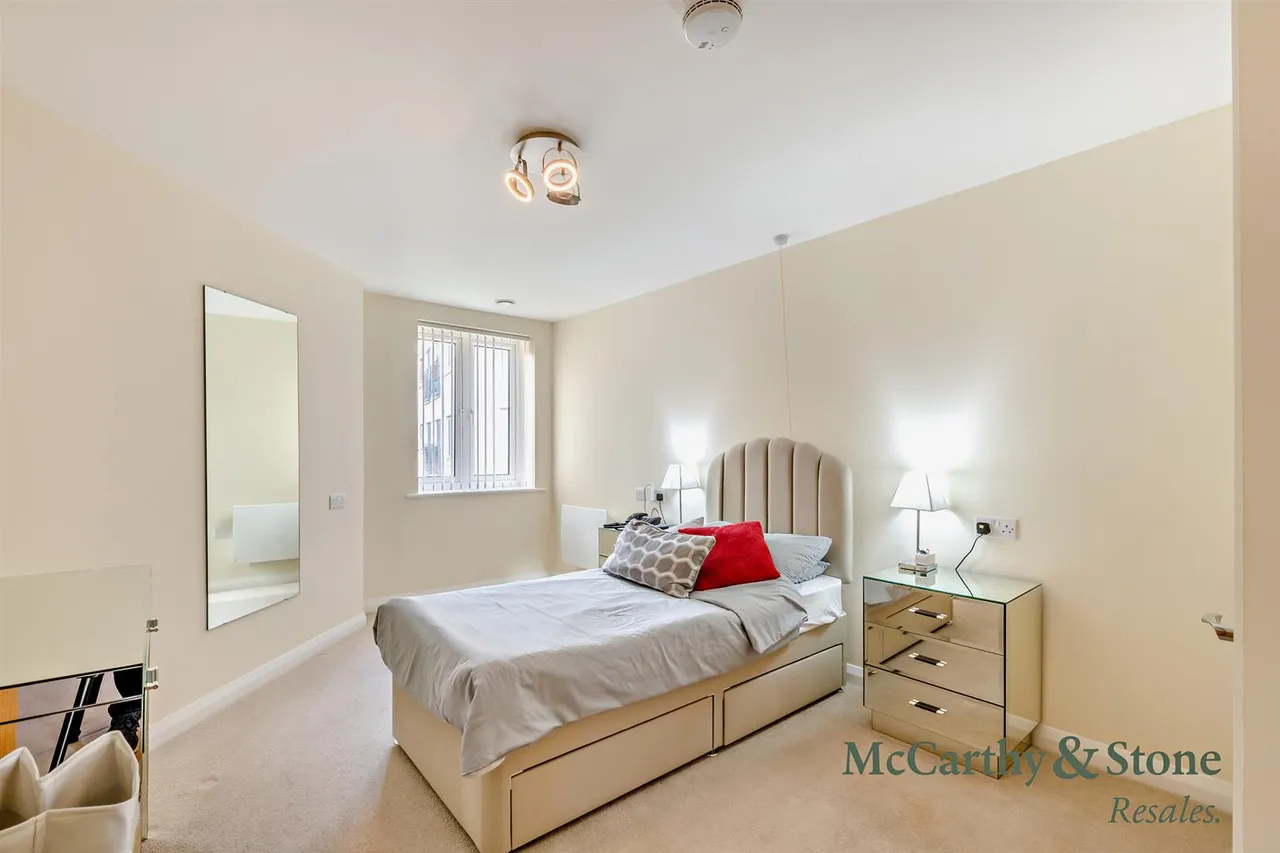 Burlington Gardens, Leyland, PR25, photo 7