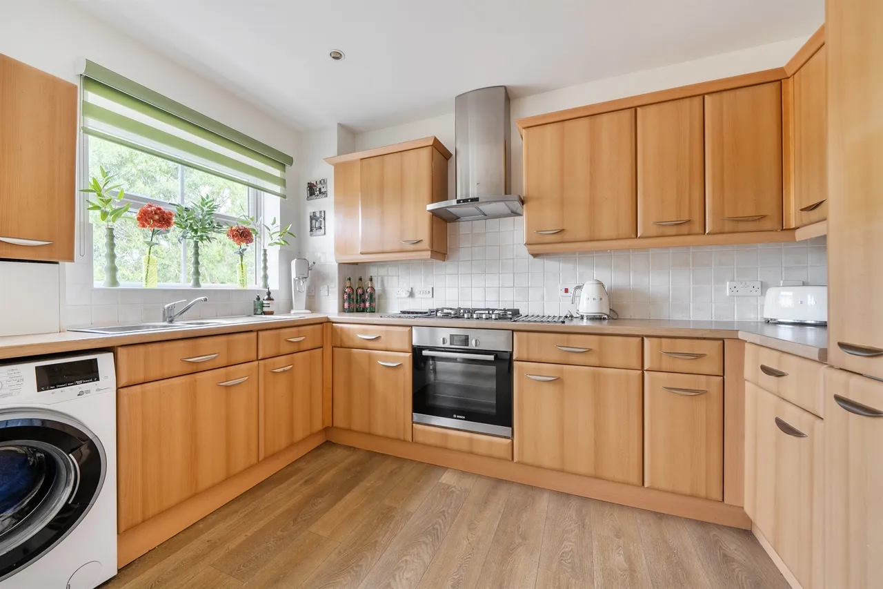 Frobisher Mews, Enfield, EN2, photo 9