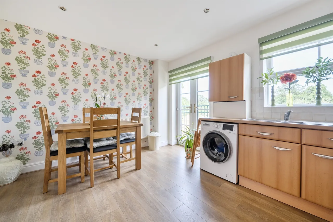 Frobisher Mews, Enfield, EN2, photo 7