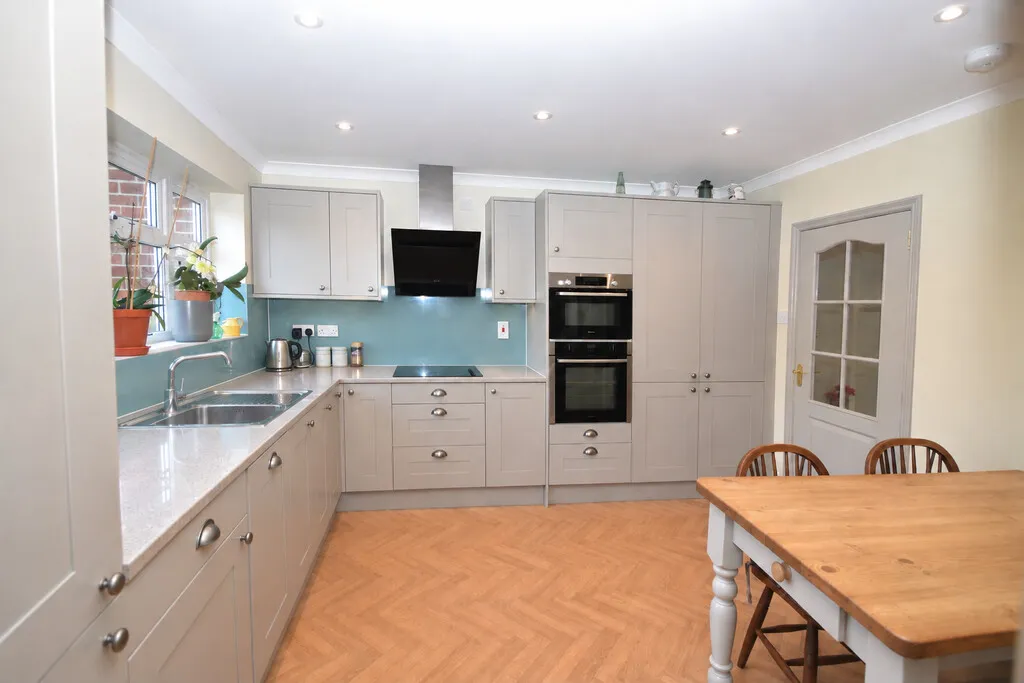 Hampton, Malpas, photo 5