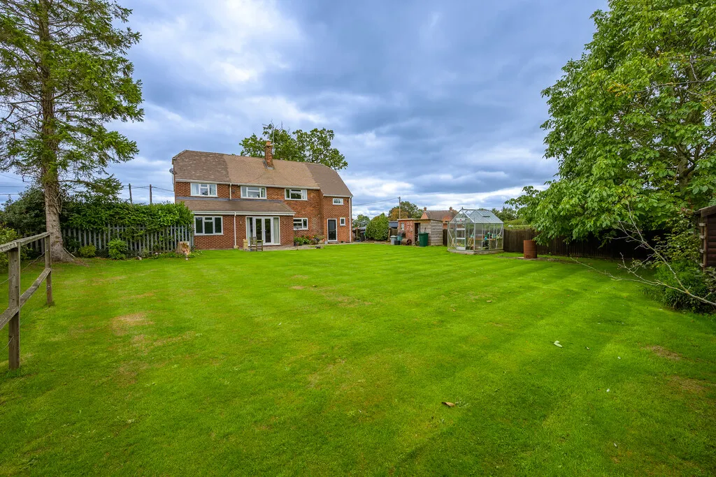 Hampton, Malpas, photo 2