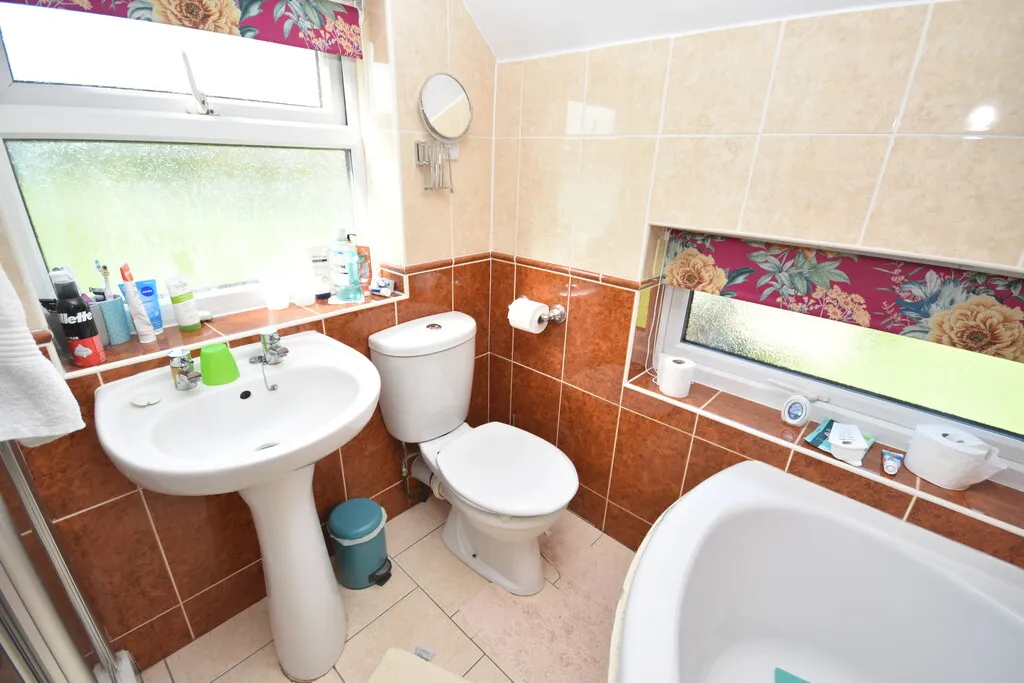 Hampton, Malpas, photo 12