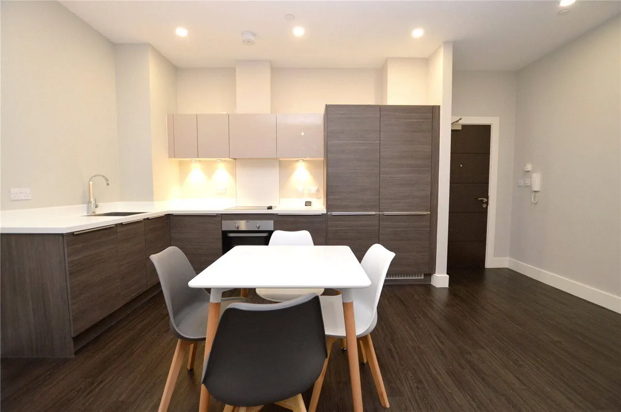 Dawsons Square, Pudsey, LS28, photo 8